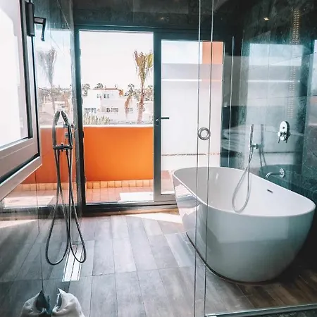 Privada De Lujo Con Piscina Wabi Sabi